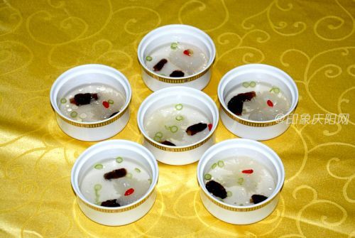 補(bǔ)腎壯陽、壯腰益精的慶陽子午菌牛髓湯