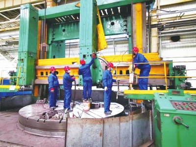 蘭州市各單位各部門(mén)統(tǒng)籌做好疫情防控與復(fù)產(chǎn)復(fù)工 落實(shí)防控措施 恢復(fù)生產(chǎn)經(jīng)營(yíng)