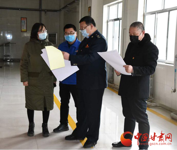 全國兩會代表點(diǎn)贊張掖稅務(wù)助力企業(yè)復(fù)工復(fù)產(chǎn)工作