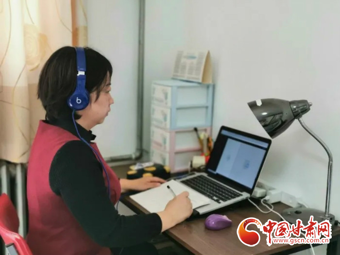 【三八特刊·“疫”線心聲】她，24小時聆聽“疫”動的心