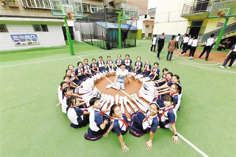 我們畢業(yè)啦！