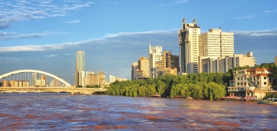 護(hù)好黃河水 保衛(wèi)蘭州藍(lán) 再造金城綠——蘭州市加強(qiáng)黃河流域生態(tài)保護(hù)、推進(jìn)高質(zhì)量發(fā)展綜述