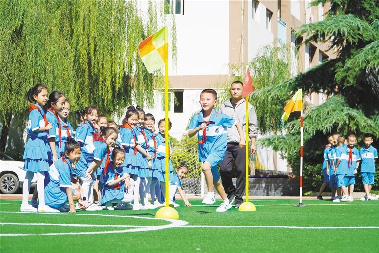 我們開(kāi)學(xué)了！