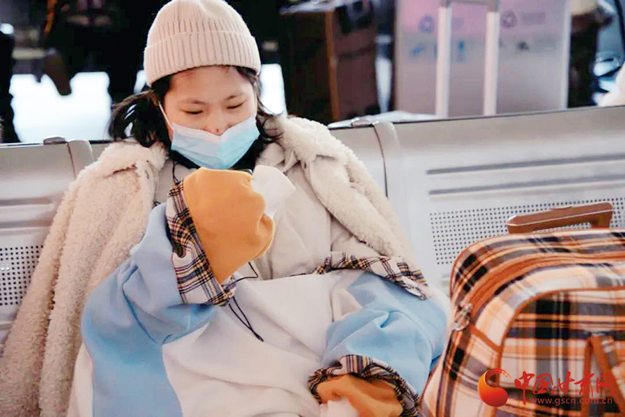 春運故事：歸途的車站，有溫情、愛情，還有堅守