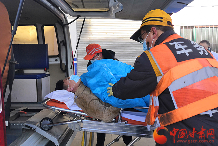 19分鐘緊急救援，永登車站為旅客開辟生命通道