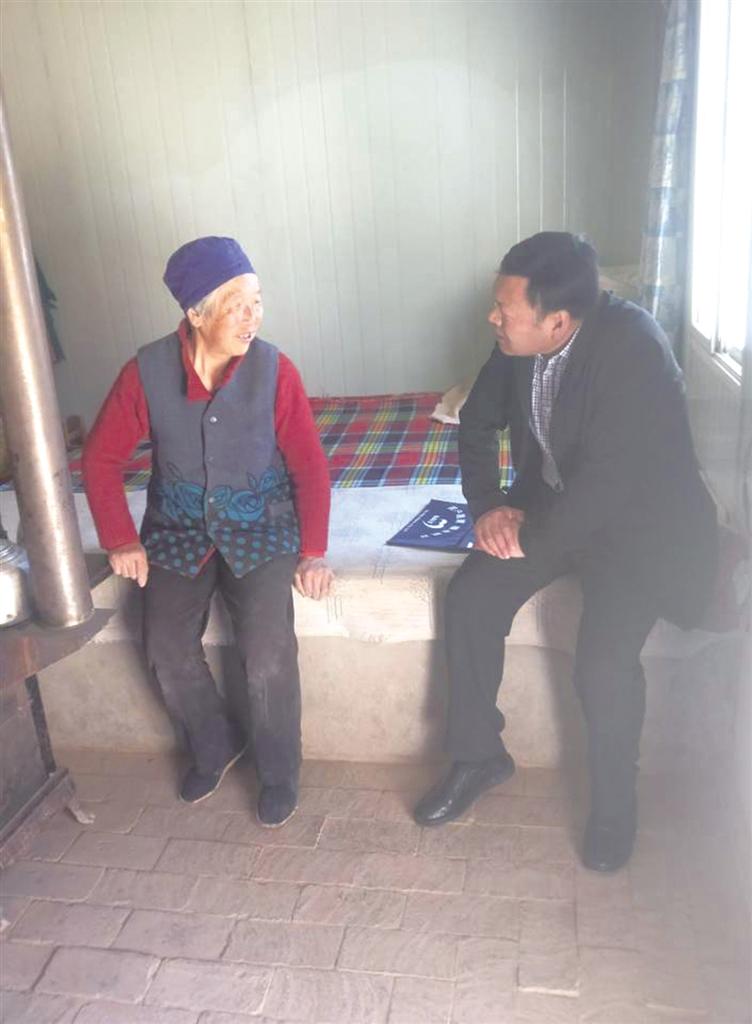 榆中縣扶貧開(kāi)發(fā)辦公室黨組書(shū)記、主任王國(guó)福：建言獻(xiàn)策當(dāng)助手 沖鋒陷陣排頭兵