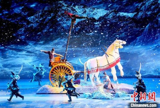 圖為《天下雄關(guān)》演出劇照。　高展 攝