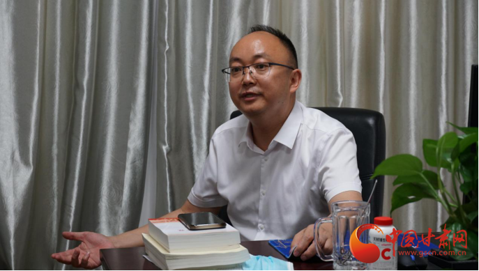 【蘭大新聞學子重走西北角】七年風雨扶貧路——記“脫貧攻堅四川好人”黃虹秀