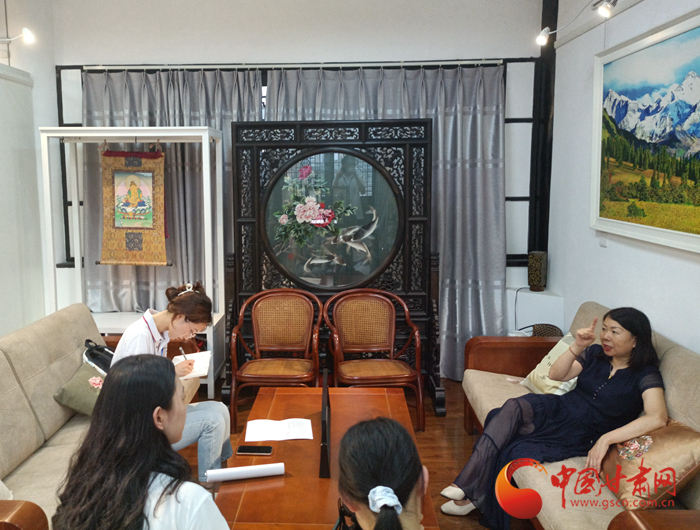 【蘭大新聞學子重走西北角】蜀繡大師孟德芝：一針一線繡出千年底蘊