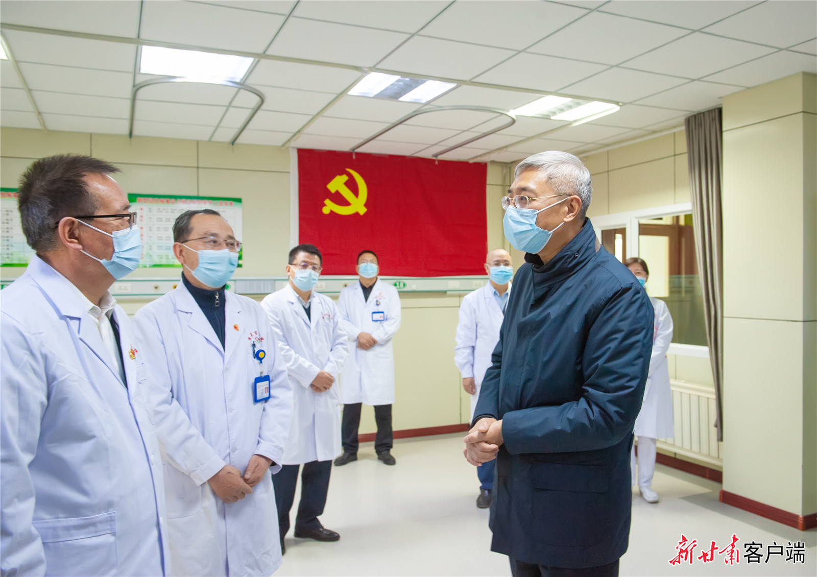 尹弘在嘉峪關(guān)酒泉張掖調(diào)研檢查疫情防控工作時(shí)強(qiáng)調(diào)：扛牢屬地責(zé)任 落細(xì)防控措施 遏制擴(kuò)散蔓延，同心協(xié)力堅(jiān)決打贏疫情防控遭遇戰(zhàn)阻擊戰(zhàn)