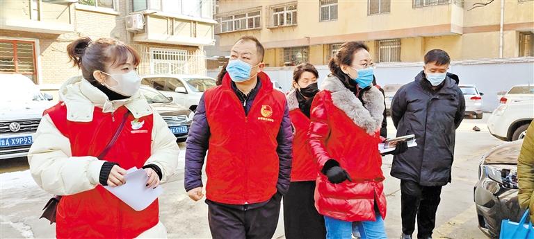 【新春走基層】解決雞毛蒜皮 感受社區(qū)“微幸?！?>
        </a><em>【新春走基層】解決雞毛蒜皮 感受社區(qū)“微幸?！?/em></li>
    <li><a  target=