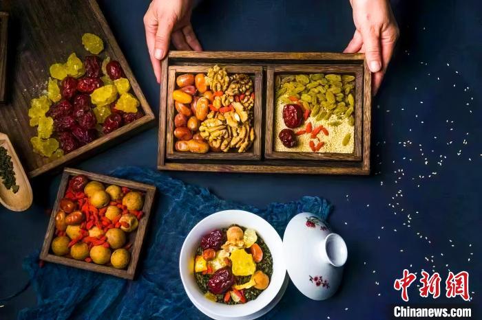 2023年5月，拍攝的臨夏蓋碗茶所需原料。(資料圖)臨夏市融媒體中心供圖